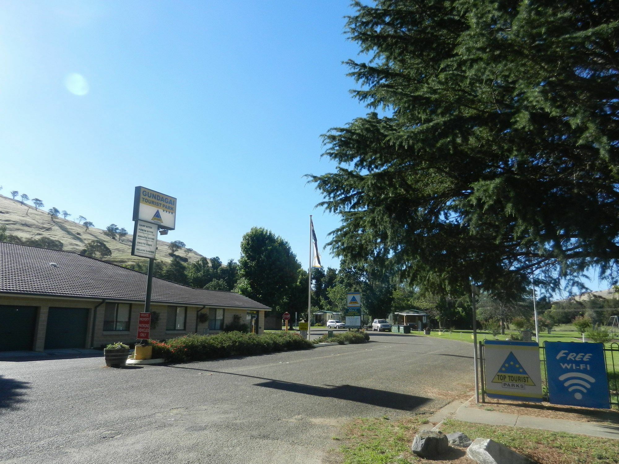 Gundagai Cabins & Tourist Park Exterior foto